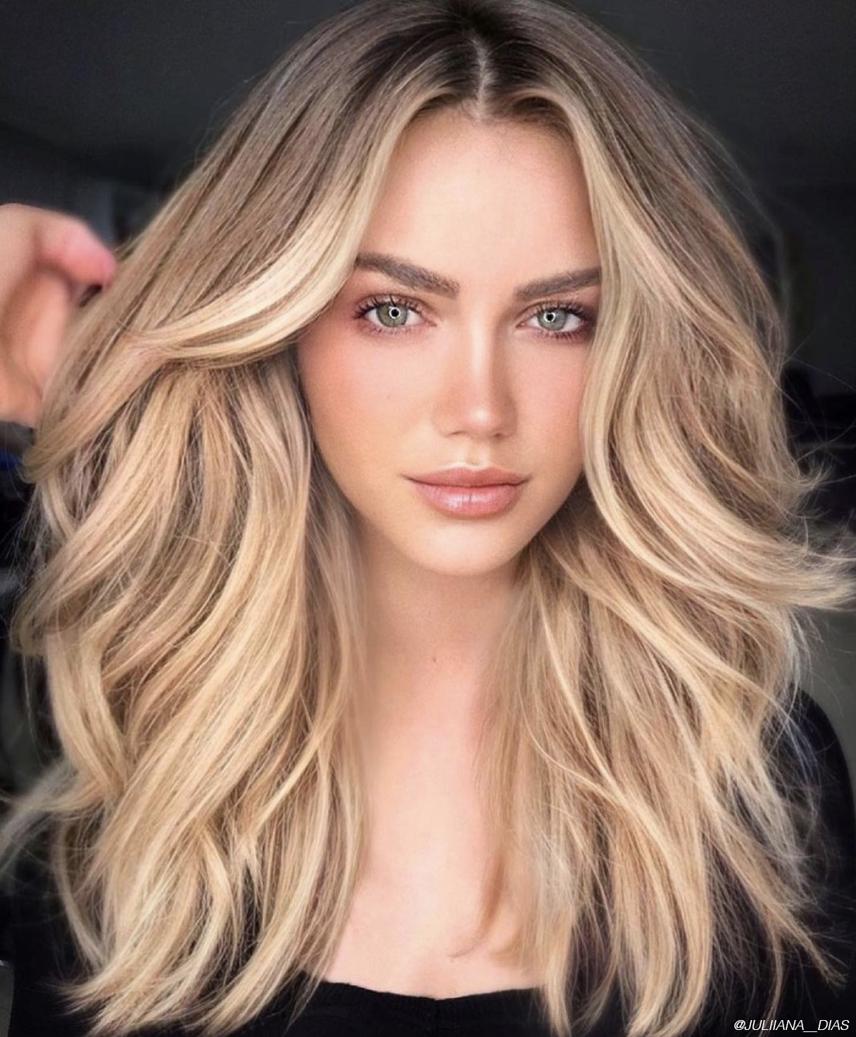 2ccf304e44dc28a81aec honey blonde
