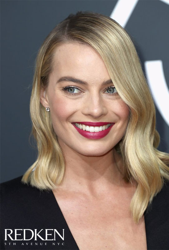 319c24c6eea5fdfb1f7c margot robbie