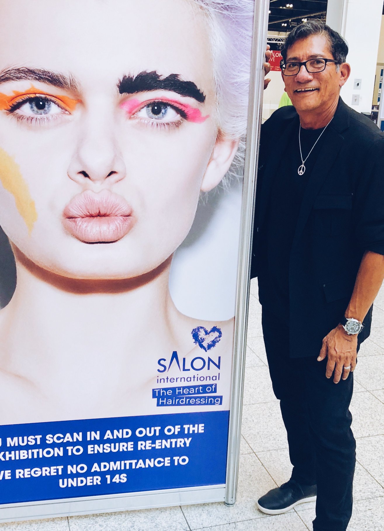 32e4ea55f9f3e596488b sam