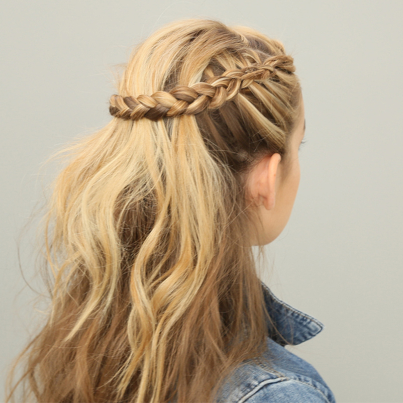 340a8a18a92bd1e3fb3b festival season styles