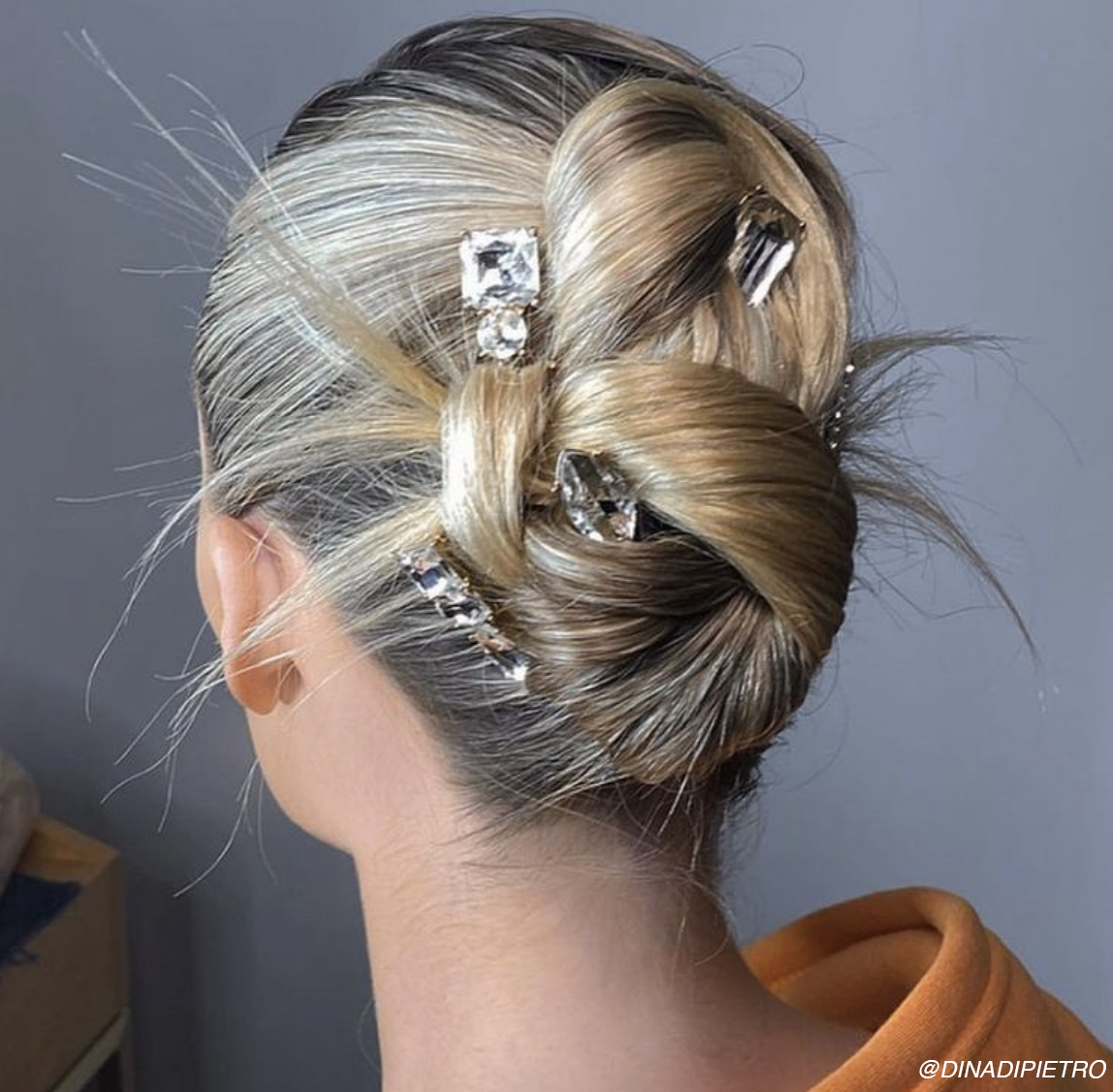 496ca8c93455cfa5d961 wedding hair