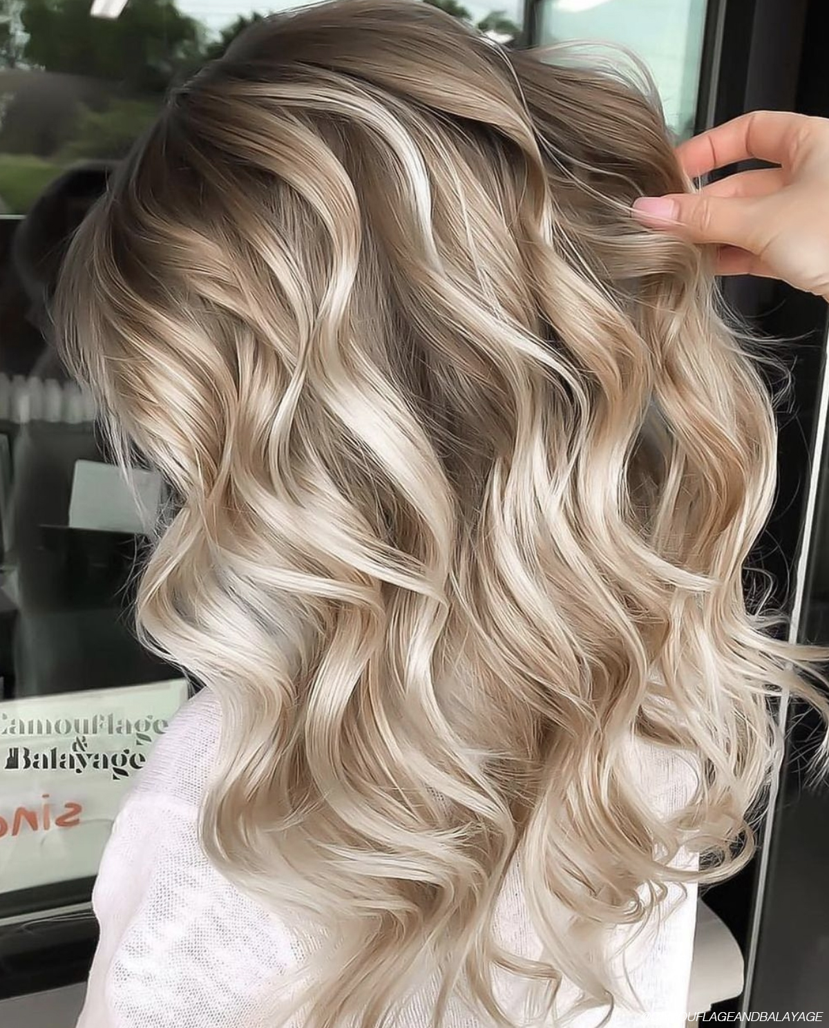 4e1ab4f39fe07818547f blonde1