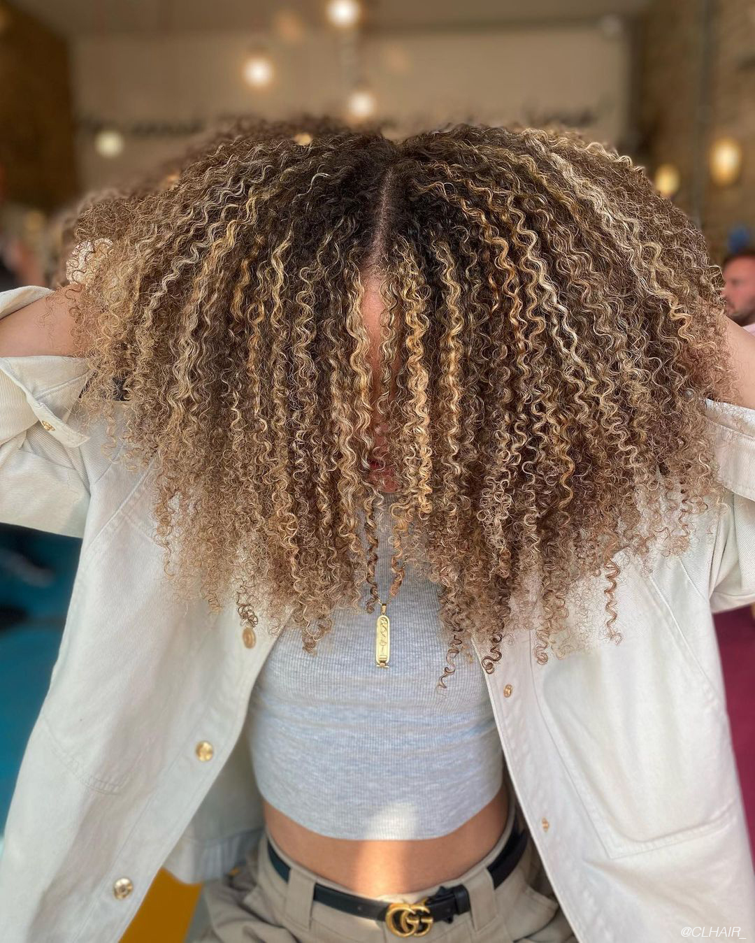 561195602b8a5f3adda7 curls