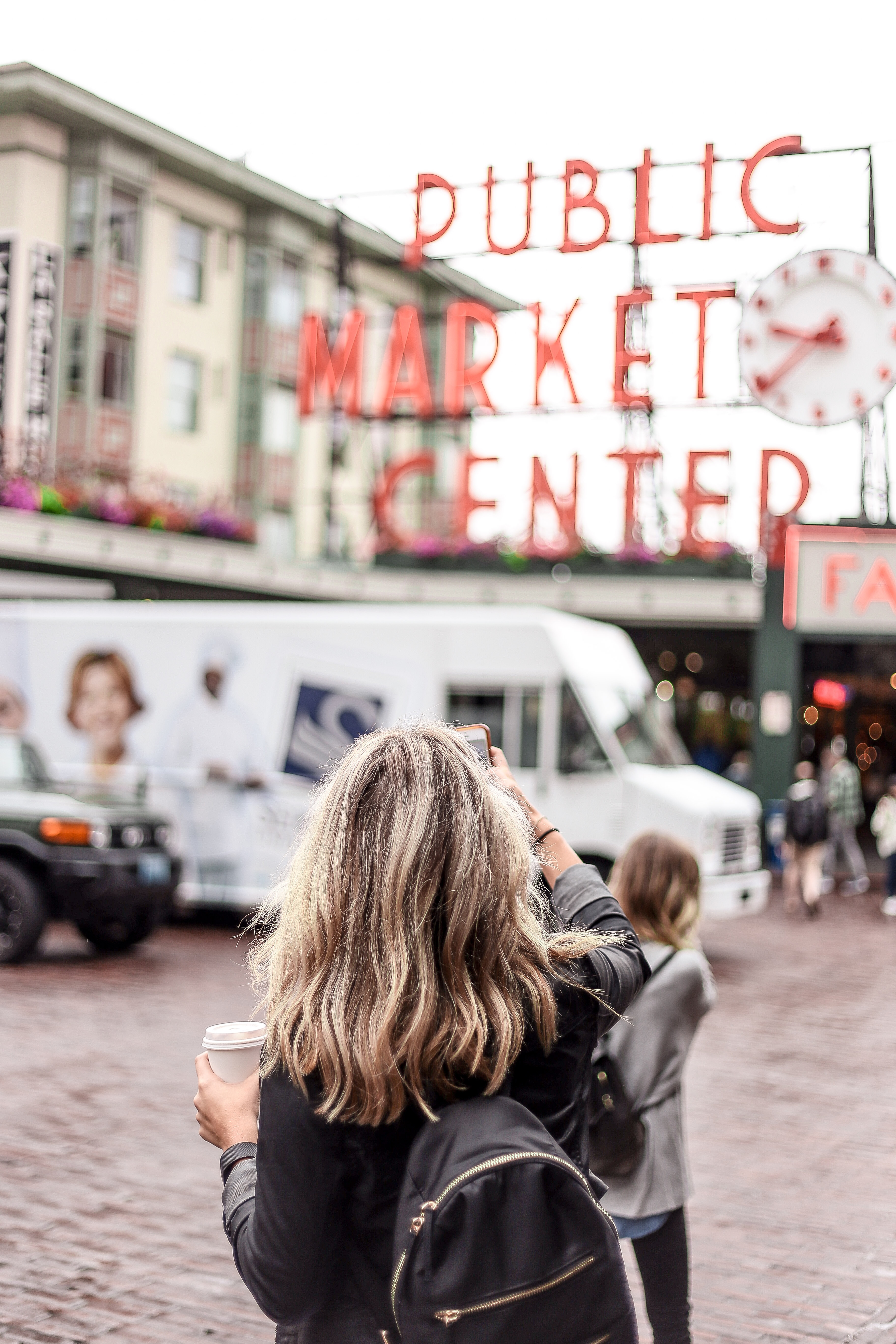 57cd06a14a34101a8796 clarisse meyer fnfsxj vz0g unsplash