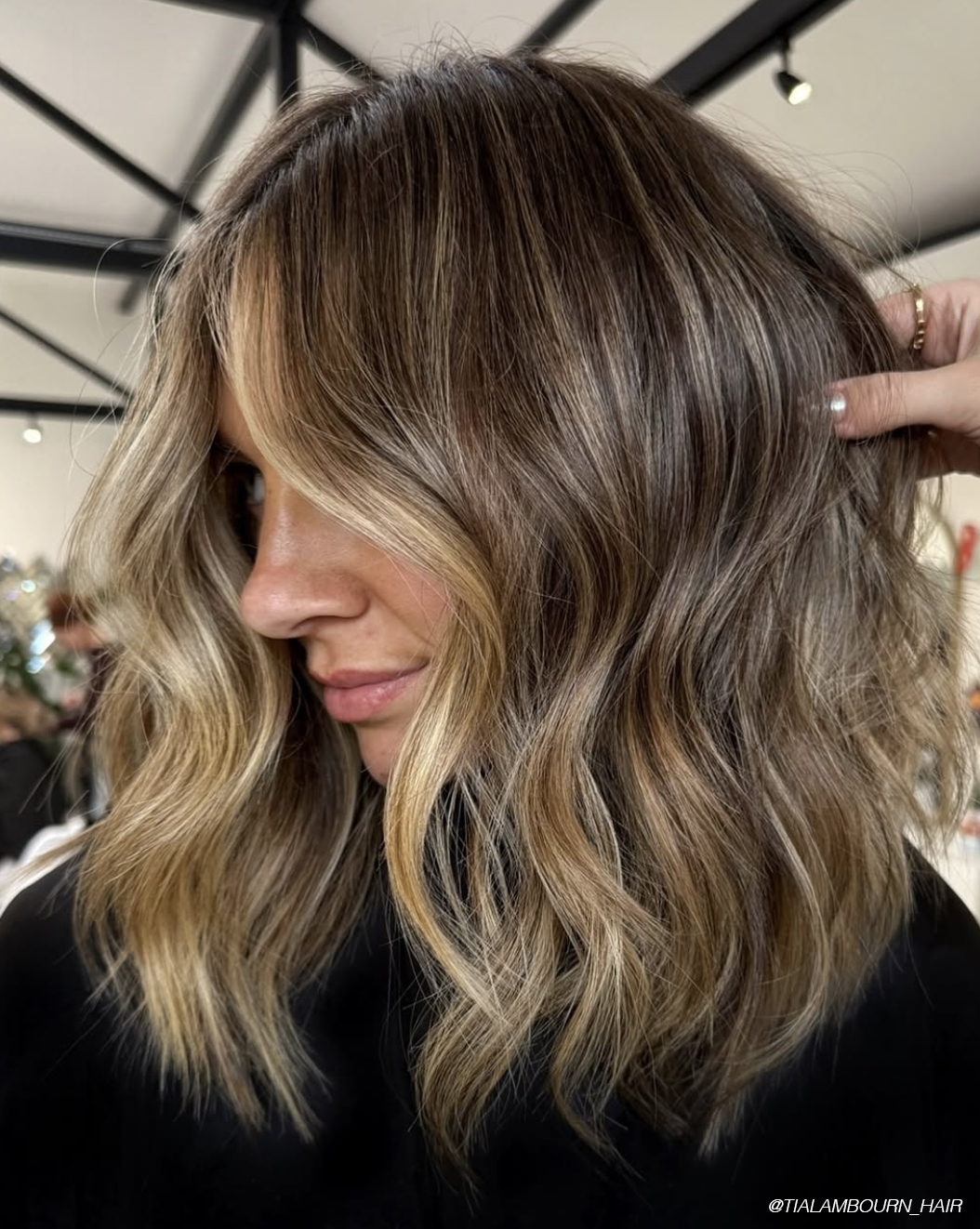7056d25068769c19c0c4 short hair