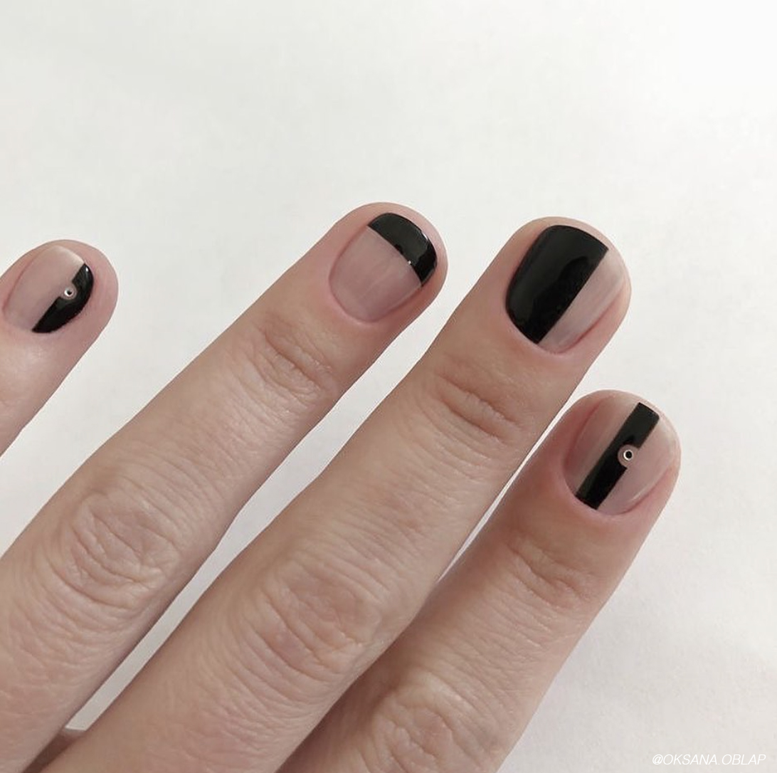 7e02263c43f5b5315469 hangnail