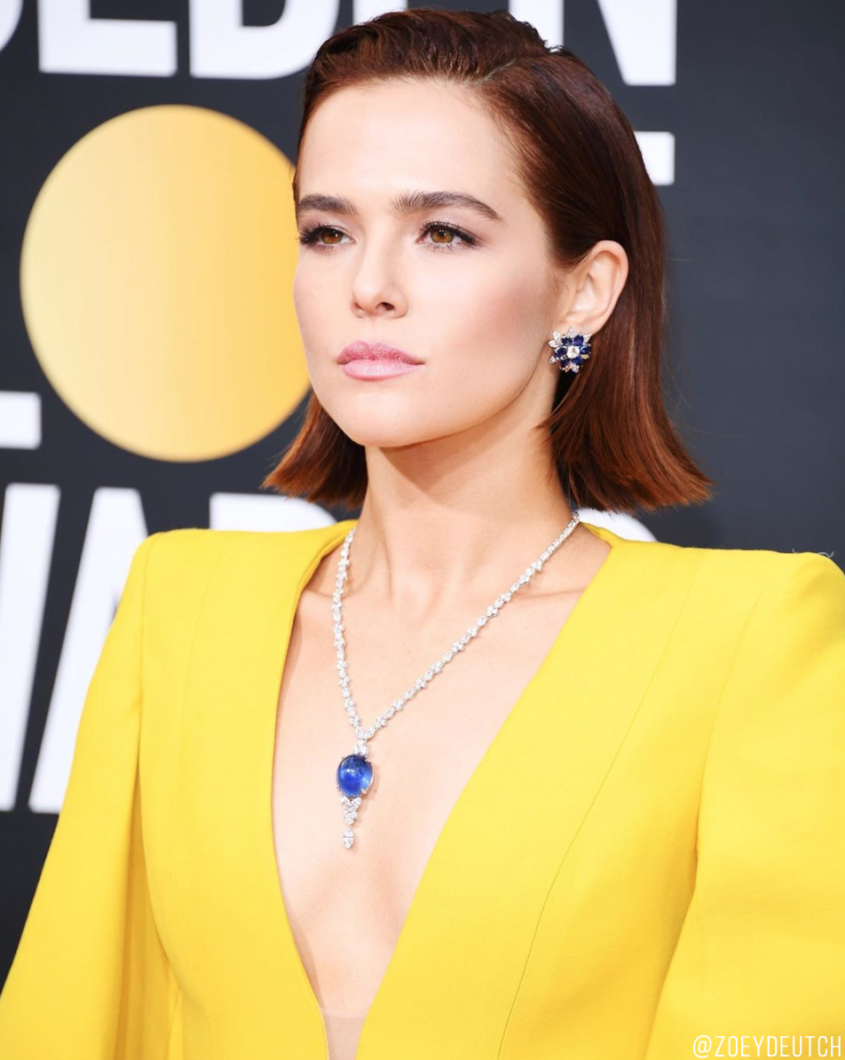 7f6623048568f5aa7419 zoeydeutch