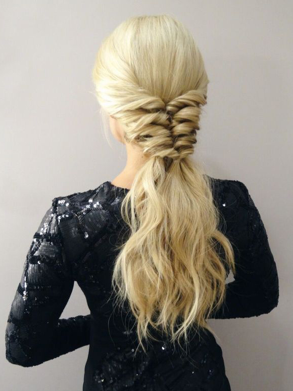 945216dbdae71d0ed1b6 get the look  twist ponytail tutorial by kiley potter   bangstyle