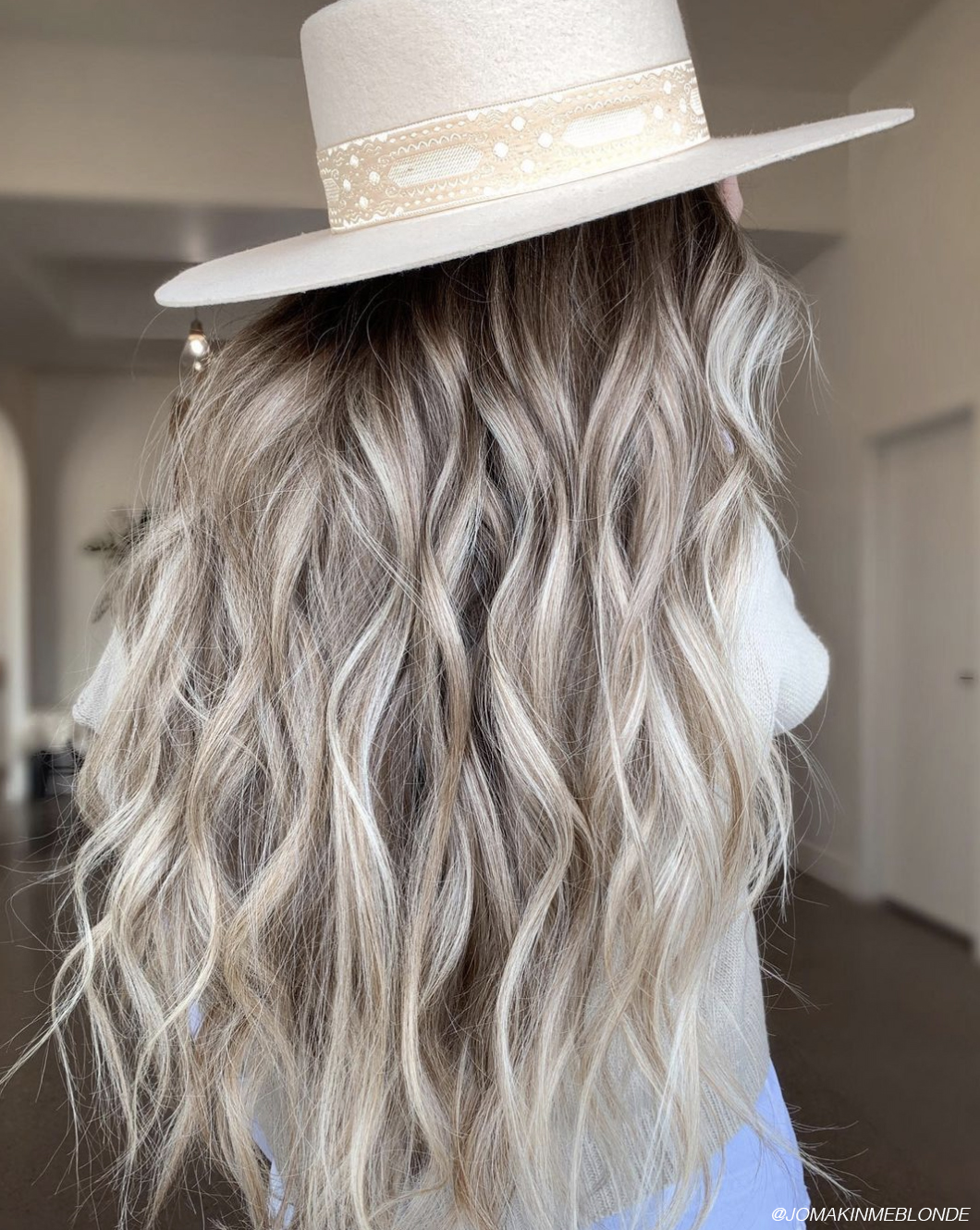 Df2177163d0831bf2ce6 blonde