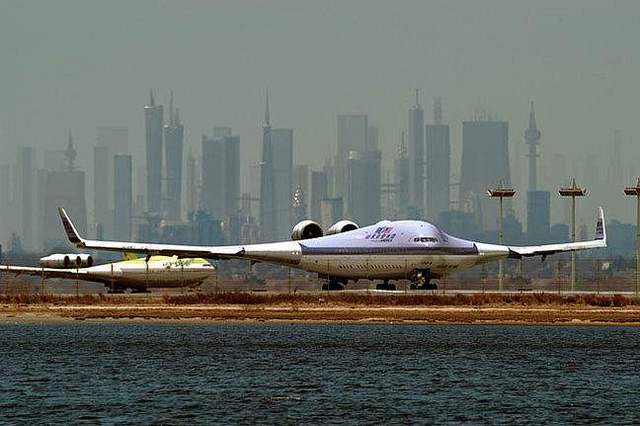Boeing does it again... Boeing 797 - A New Way To Fly.Now this is an AIRPLANE!!!