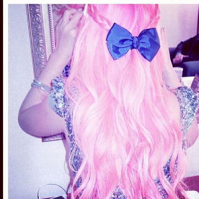  pinkk hairr