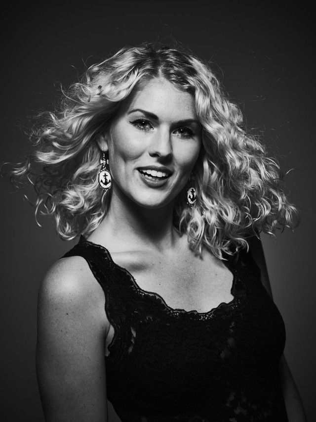 curly