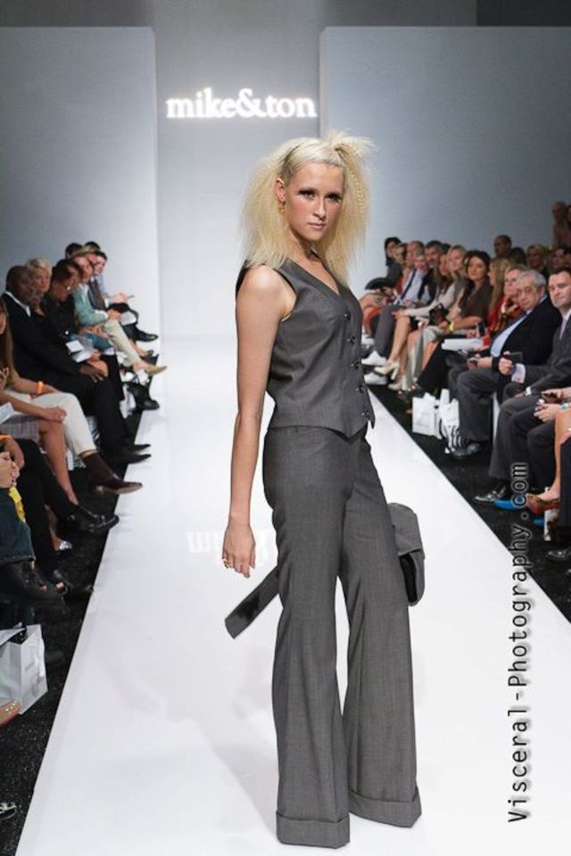 RUNWAY