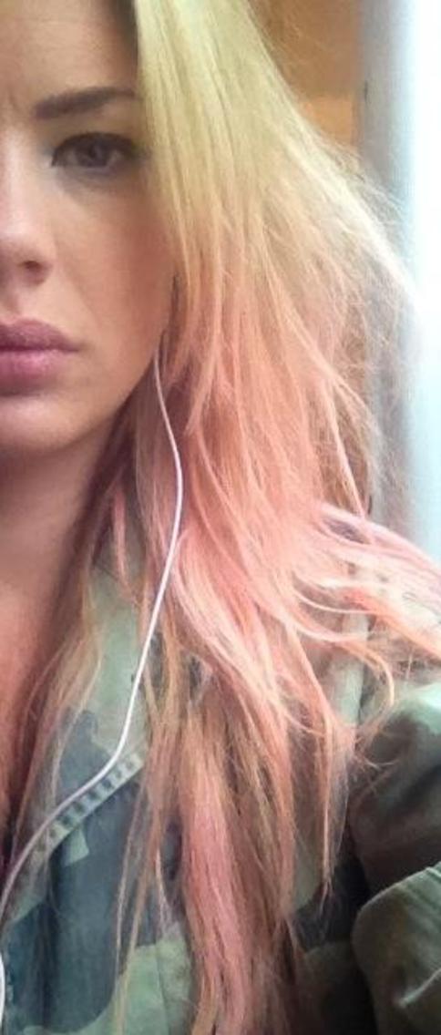 Salmon HAir:)