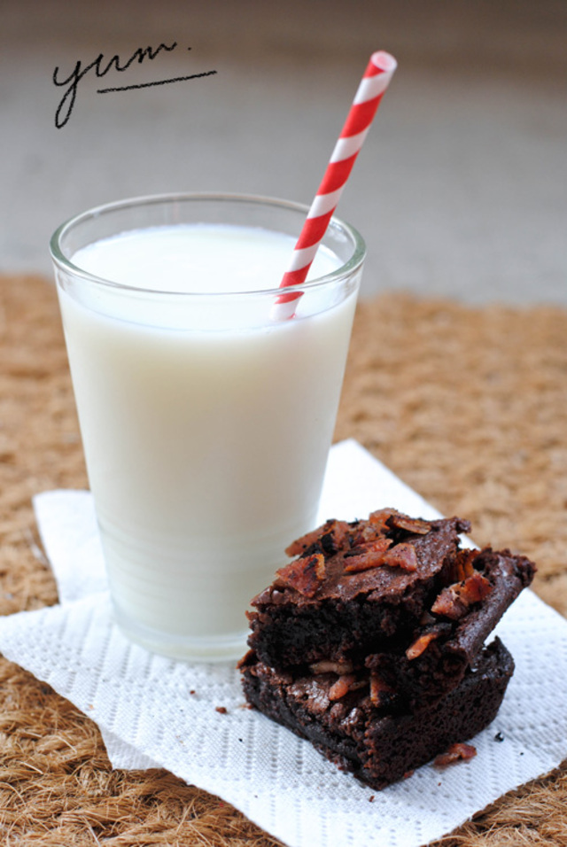 bacon-brownies-4+copy