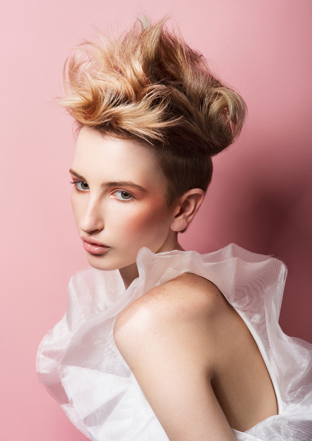 AUSTRALIAN COLOUR TECHNICIAN OF THE YEAR FINALIST