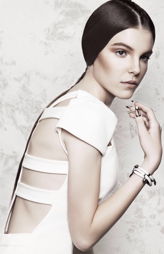NO ANGEL- FACTICE MAGAZINE