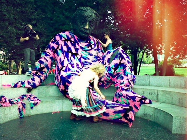 Albert Einstein Yarnbombed
