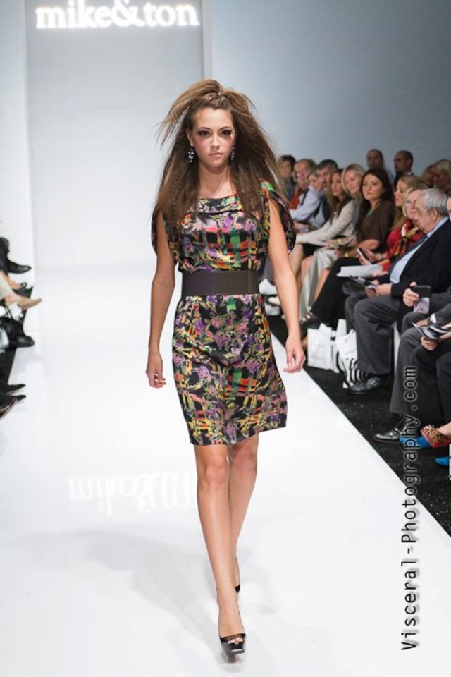RUNWAY