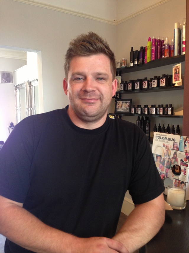 Total People Hairdressing 