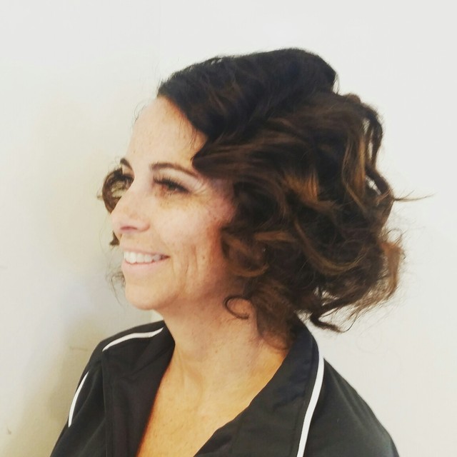 faux bob with finger waves