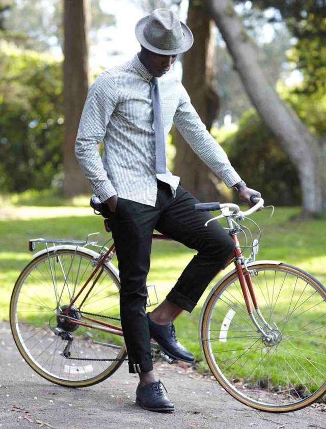 levis-commuter