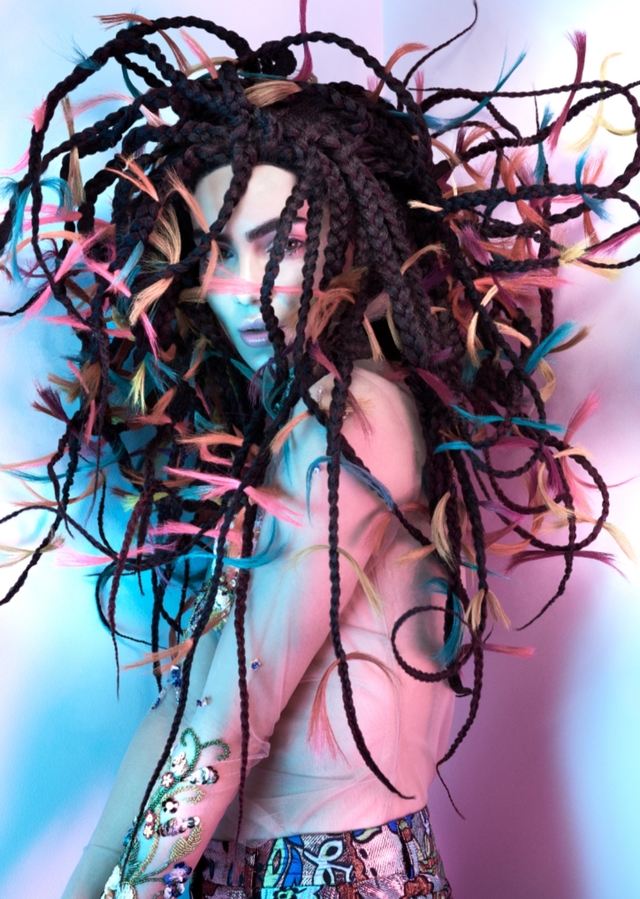 AVANT GARDE 