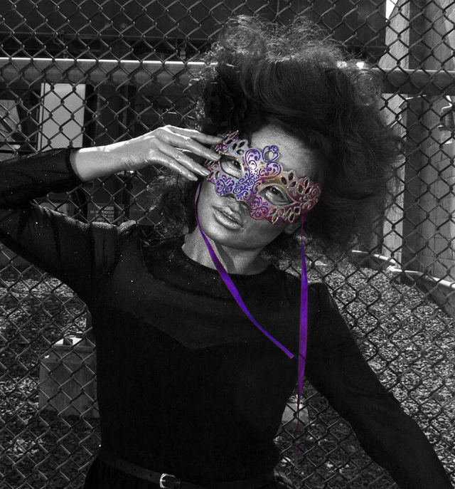Photo: J Musse
Model: Lise Lui
Hair: Mary Cassola
Skin: Danielle Berreau