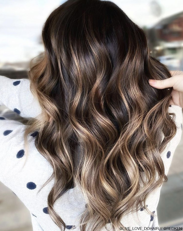 Re sized 18b06cb5ba75875ae1ee color foundations