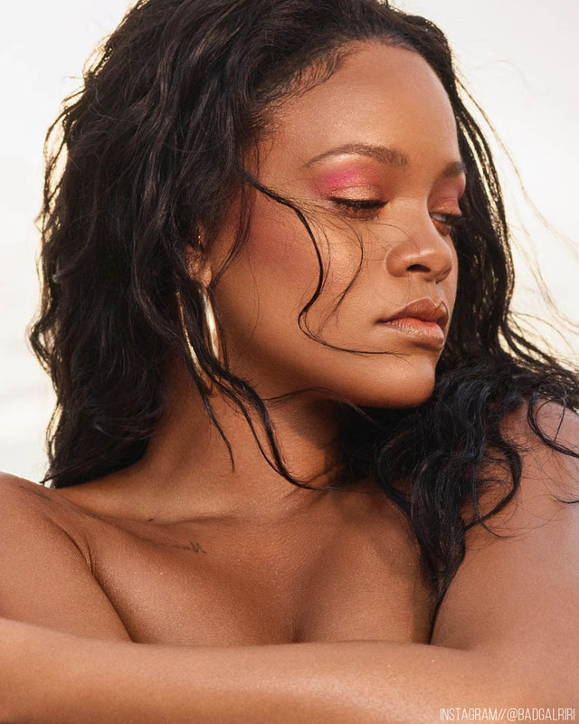 Re sized 19d69940e5b7f5d3c41b rihanna