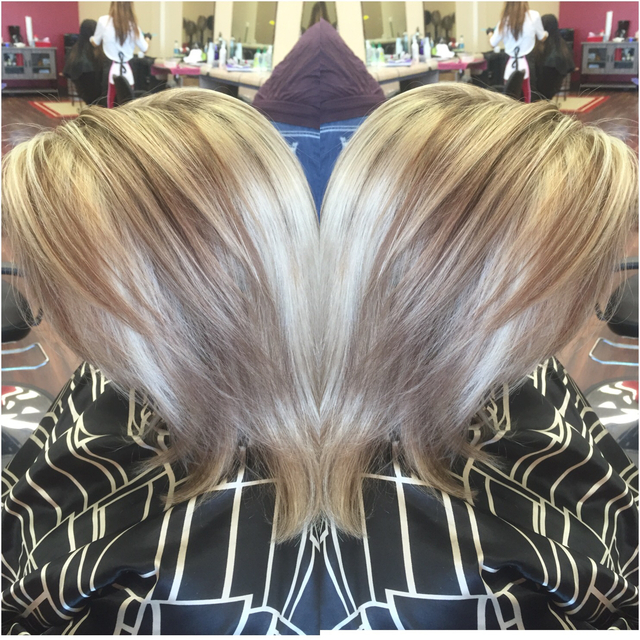 Beautiful dimension blondes