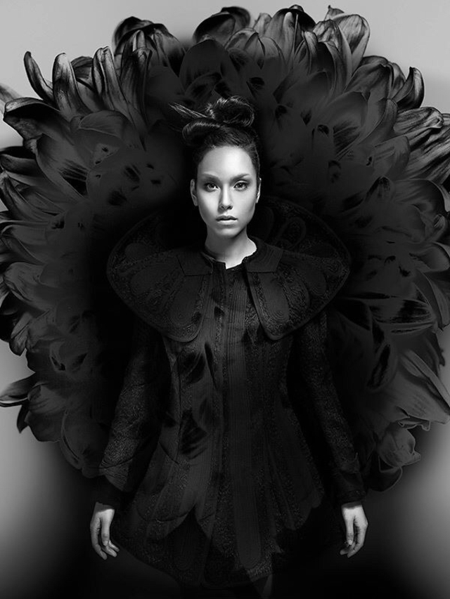 Photo: Dextor Quinton, Stylist: Joelle Litt, Make up: Shawnna Downing, Model: Nadine McAdam 