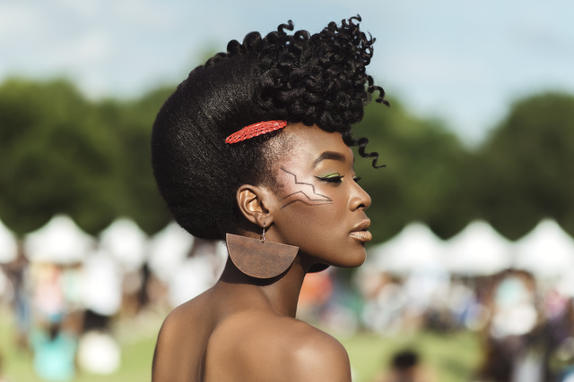 POMP AND CURL