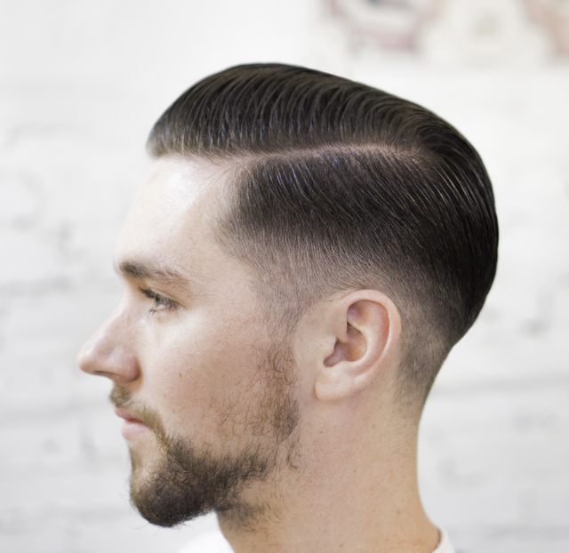Low fade Pompadour