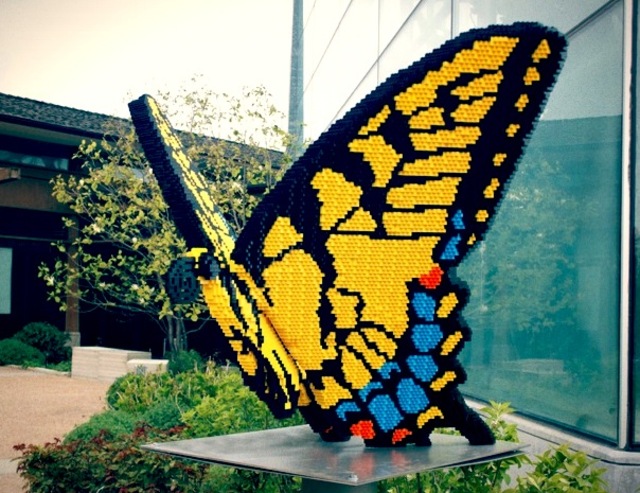 lifesizedlegoaniamsl