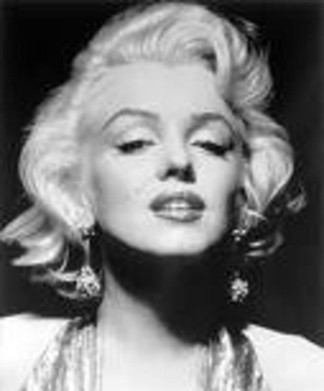 RETRO HAIRDOS &amp; STYLE