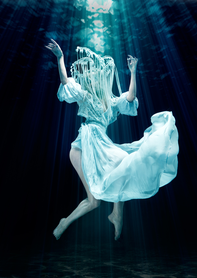 ASHLEIGH HODGES FOR JAMIE STEVENS HAIR USING MATRIX