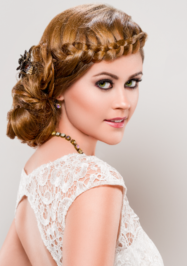 HMUA: SHERRI JESSEE, PHOTO: NATHAN MAYS