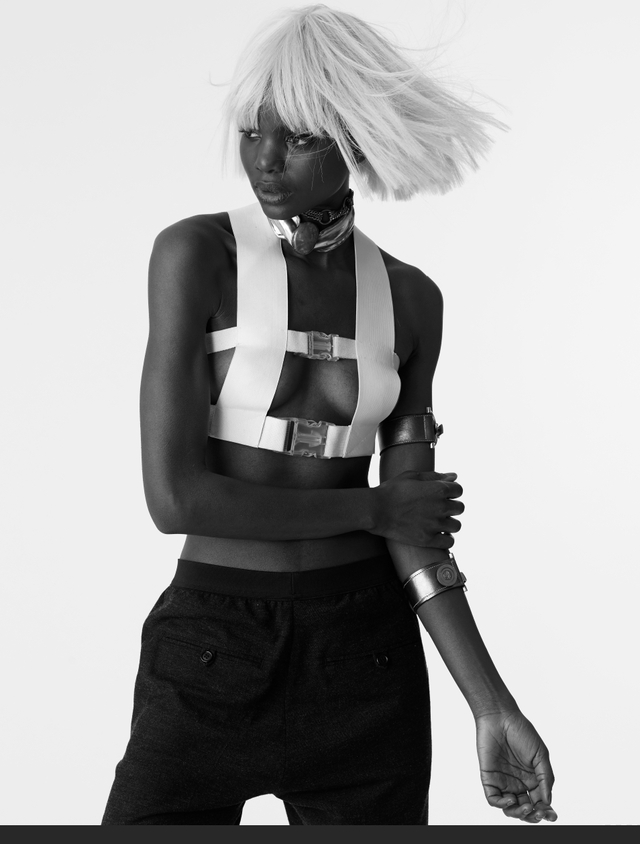 Jennifer O'Connor on set with Tearsheet 