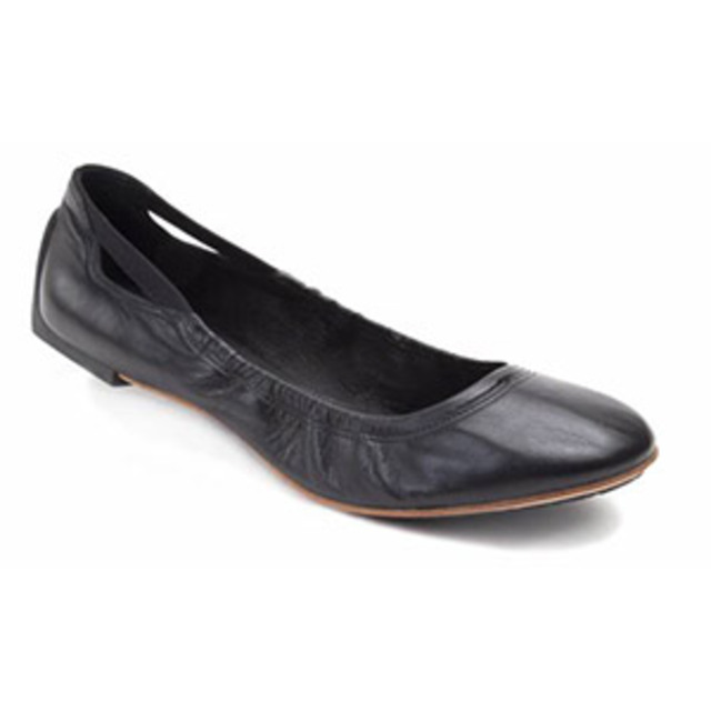 Tsubo-Roana-Flat-in-Black