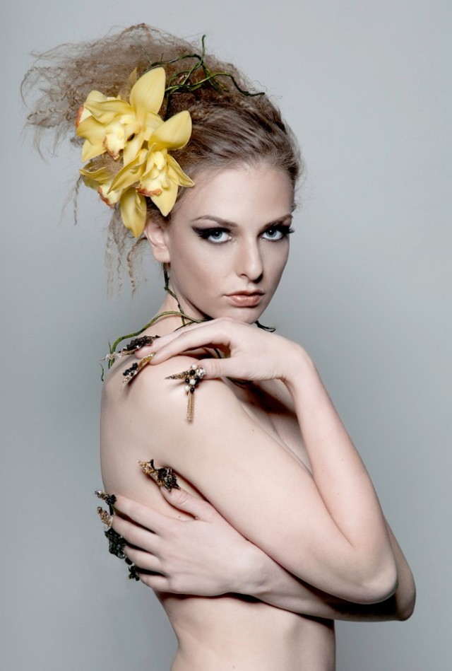 tarzanette-646x958