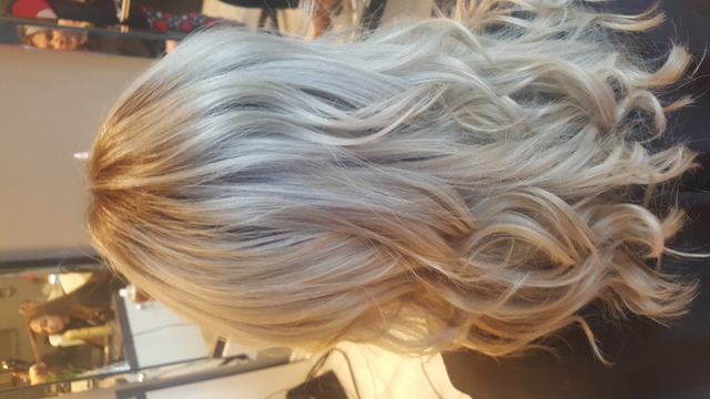 Blonde 