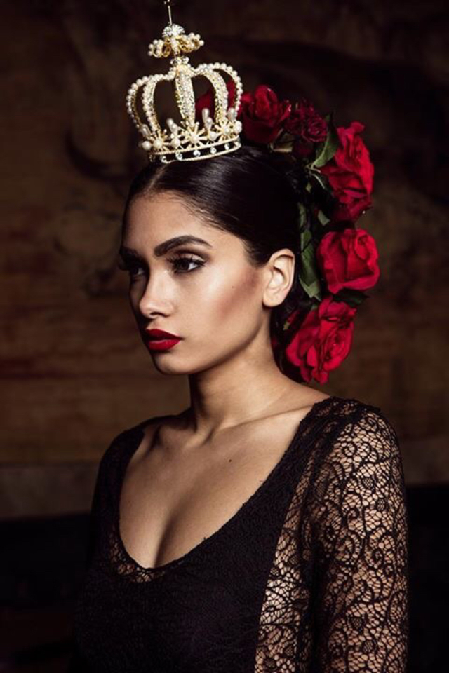 Hair: Anne Chesbro
Makeup: Nikki Mitrakos
Photographer/wardrobe Stylist: Julia Rabkin