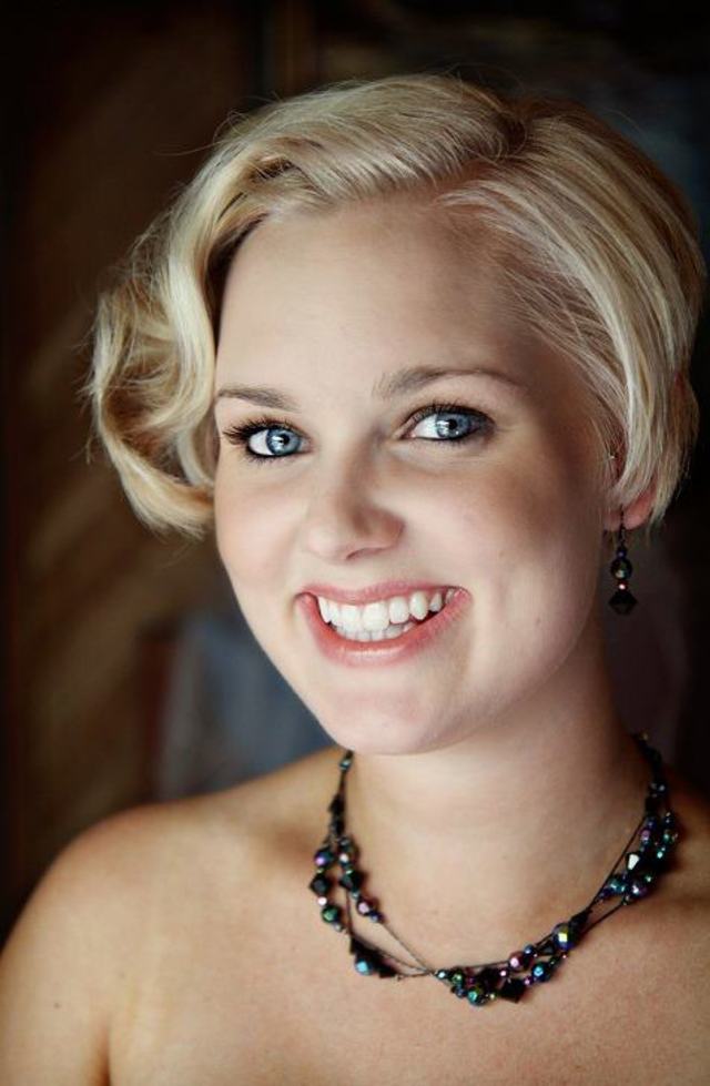 Short hair styling
