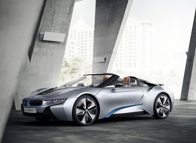 BMW i8 Concept Spyder.