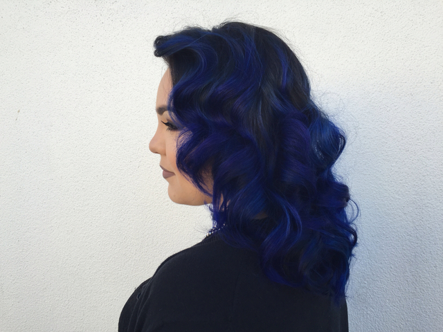 Michelle Barr @hairkissedbysunshine Director of Education Carlton Hair