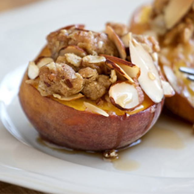 Mini-Roasted-Peach-Crips