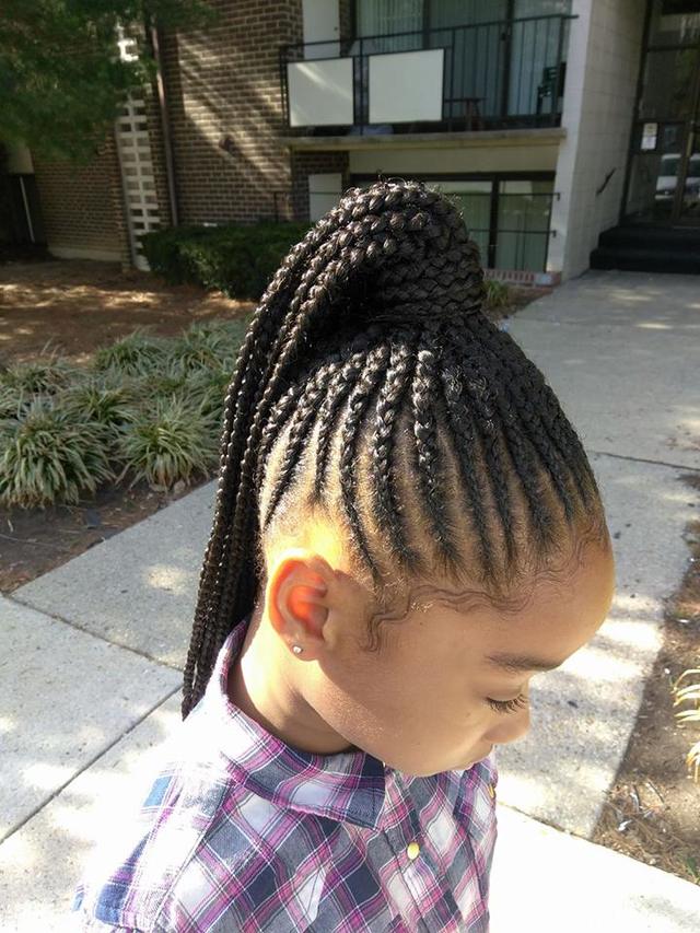 Small Feed In Ponytail