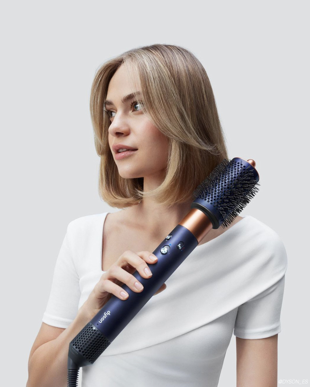 Re sized 2a0da0197055fdbe8f63 blow dry brush