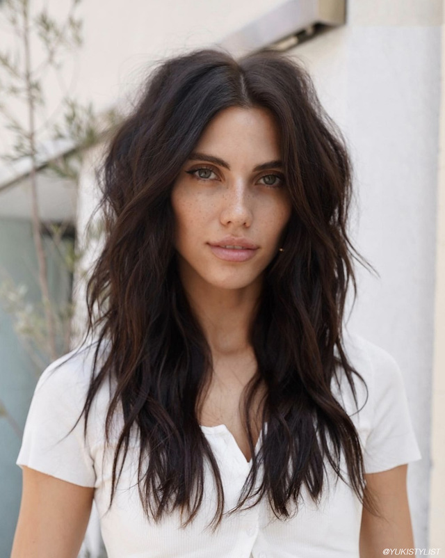 Re sized 2b750ae863e5ae551cc1 invisible